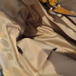 COACH GALLERY SIGNATURE LIGHT KHAKI JACQUARD SHOULDER TOTE HANDBAG F17881